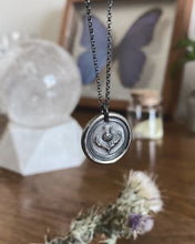 Cargar imagen en el visor de la galería, Medalla Cardo 𓆸
