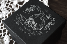 Cargar imagen en el visor de la galería, *✷Velas Memento Mori II ✷🍂 [Mabon · Samhain]
